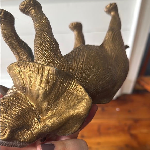 Decorative Gold Elephant Figurine - Picture 7 of 7